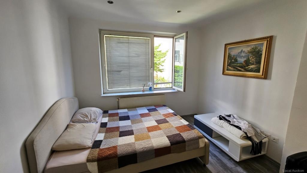 Property Inside Image perspectiv 2