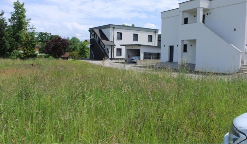 Property Inside Image perspectiv 1