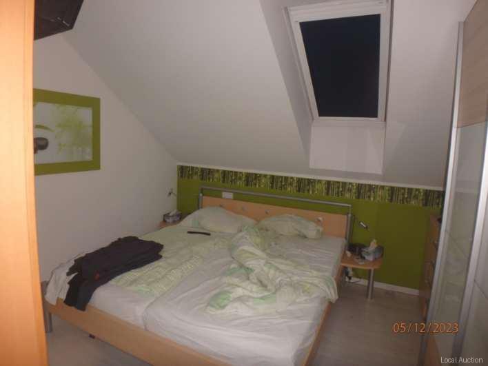 Property Inside Image perspectiv 3
