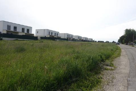 Property Inside Image perspectiv 3