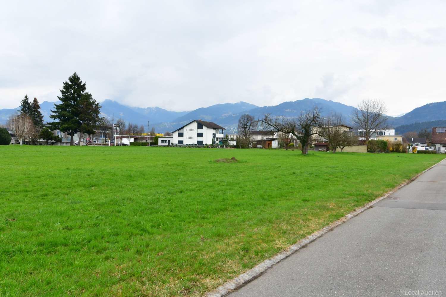 Property Inside Image perspectiv 2