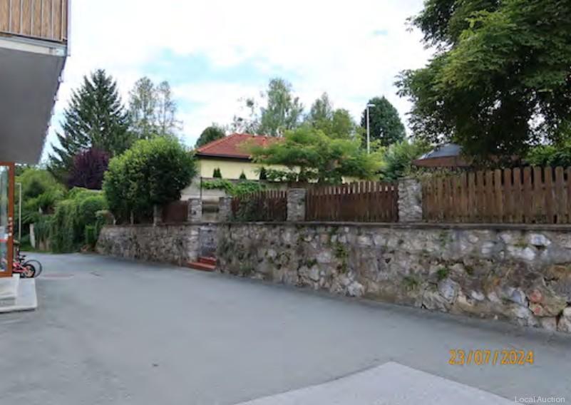 Property Inside Image perspectiv 4