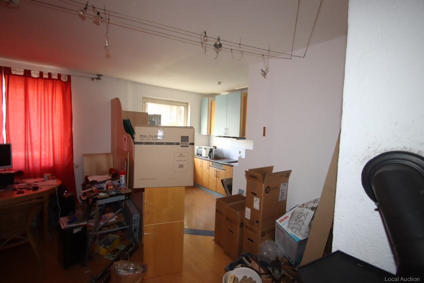 Property Inside Image perspectiv 4