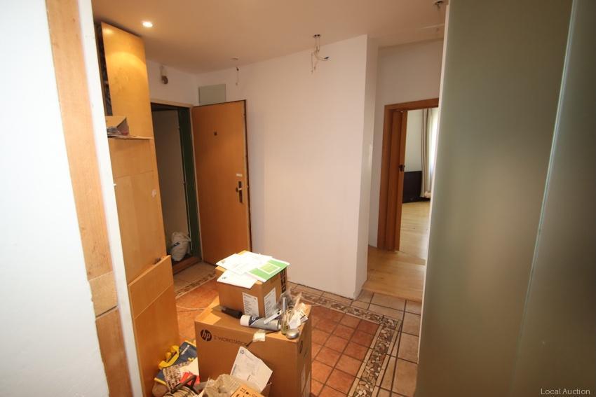 Property Inside Image perspectiv 3