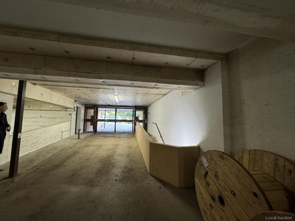 Property Inside Image perspectiv 4