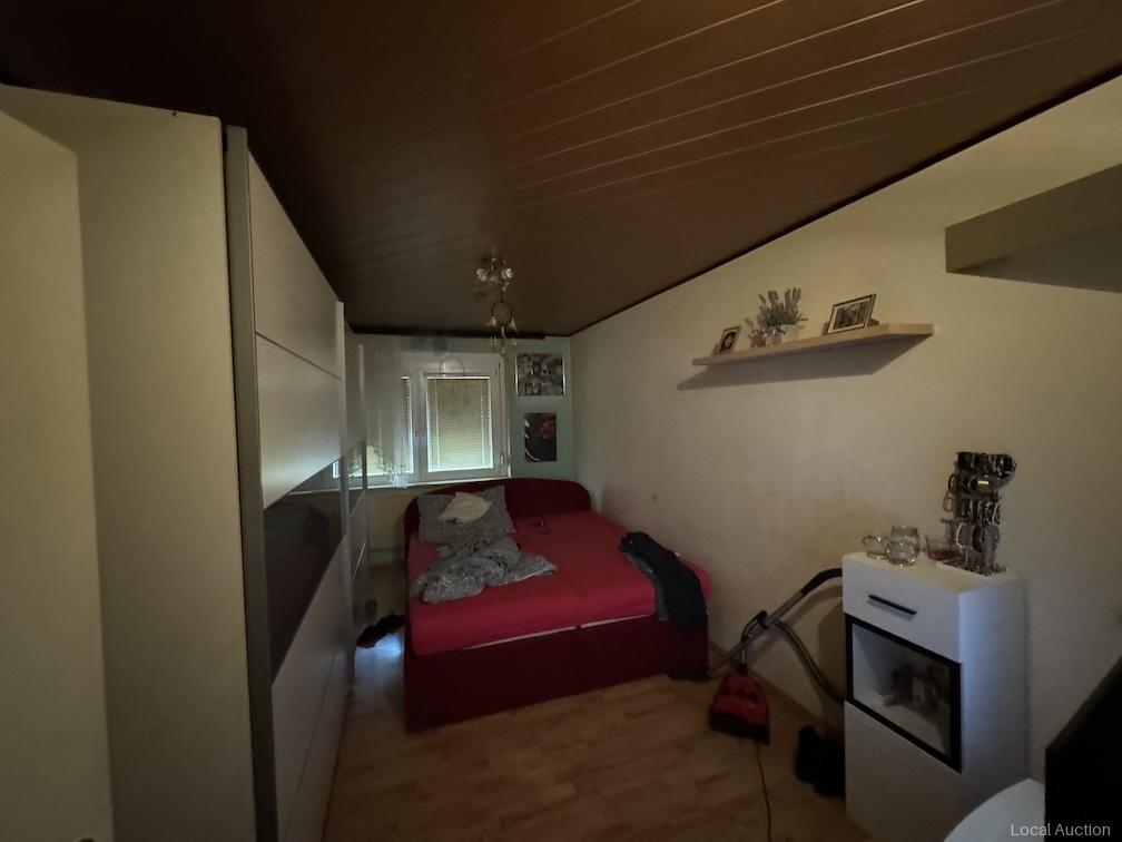 Property Inside Image perspectiv 3