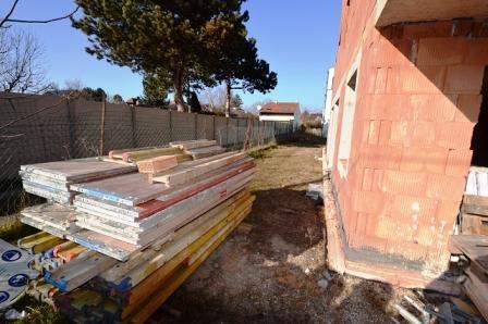 Property Inside Image perspectiv 1